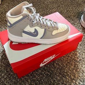 Nike Dunks!!